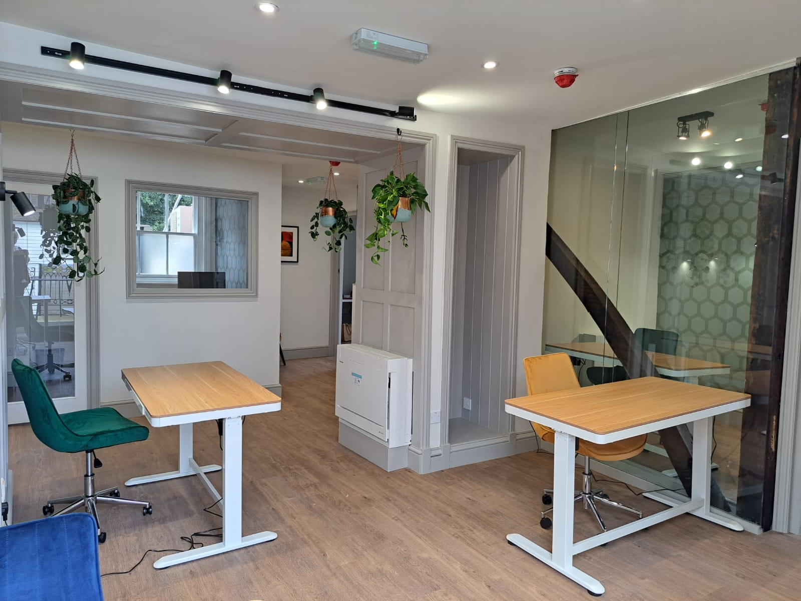 hive-workspace-pantiles-Ck1l_tQS Flexible Working Spaces in Tunbridge Wells