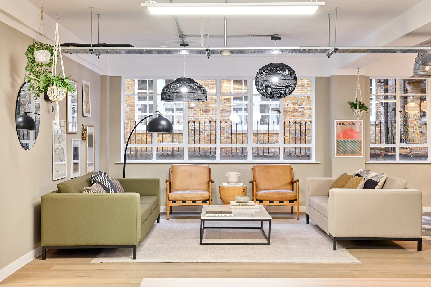 Stylish and modern office space to let in Holborn