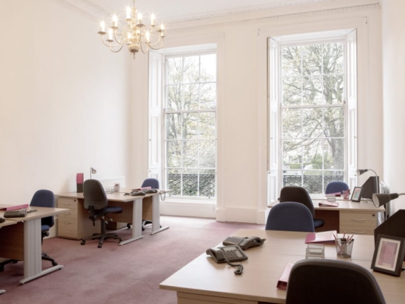 Elegant offices to let in Edinburgh