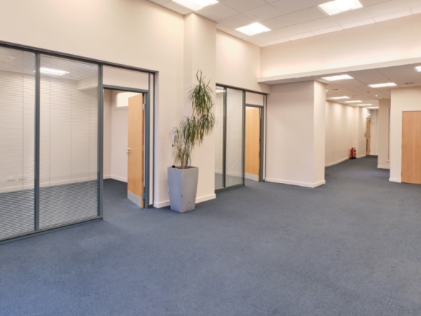 Spacious office space available in Courtyard, Aberdeen