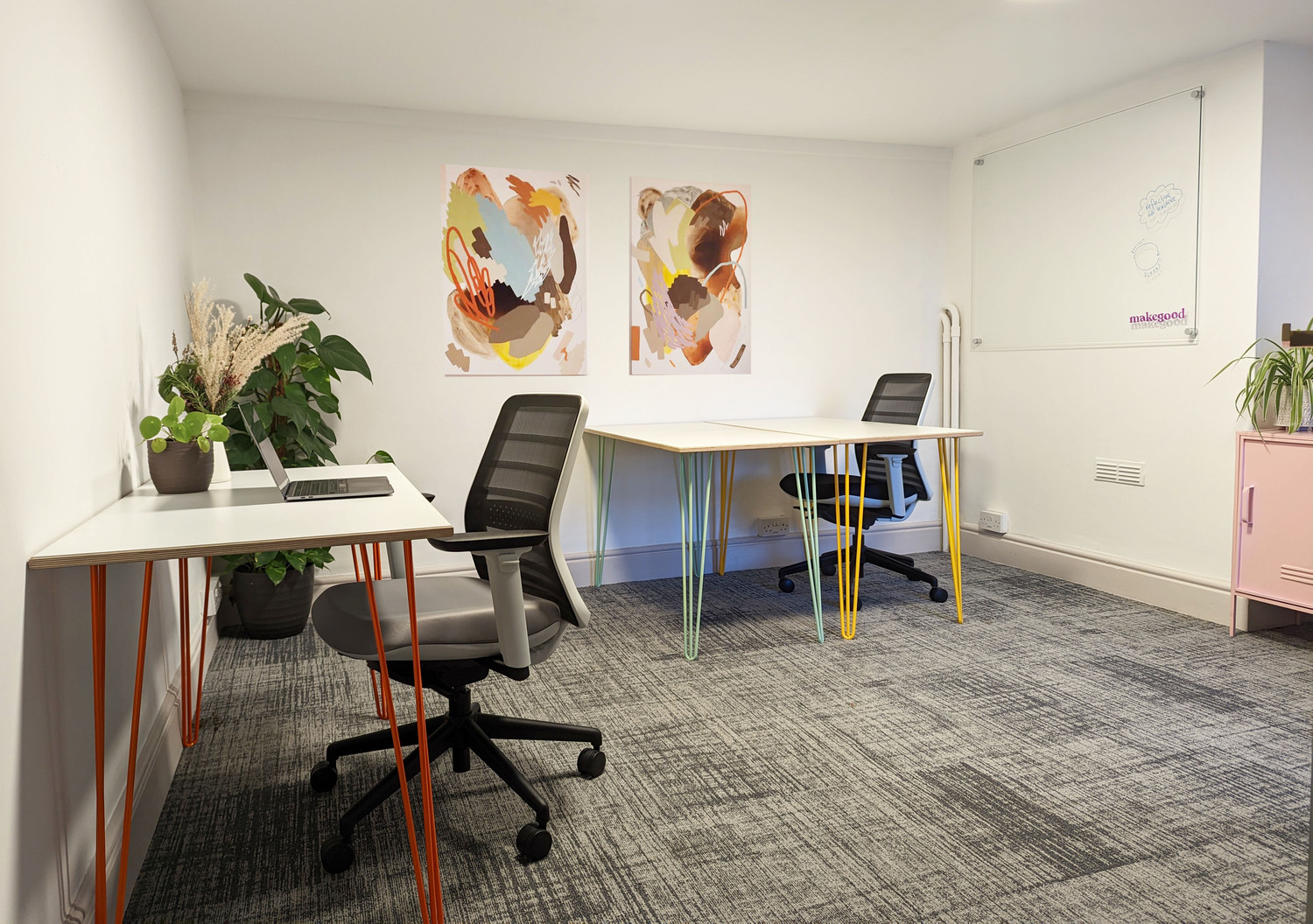 Fully furnished office space available in Brighton