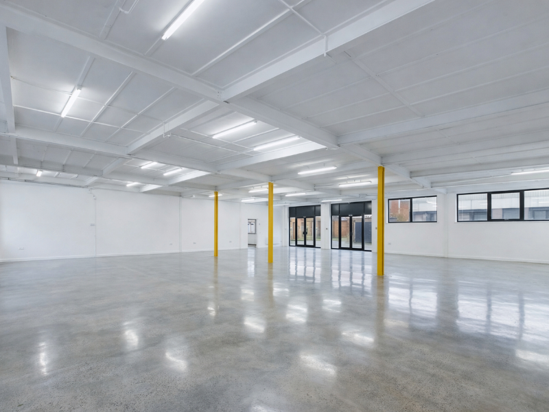 Office to let in Leyton Midland
