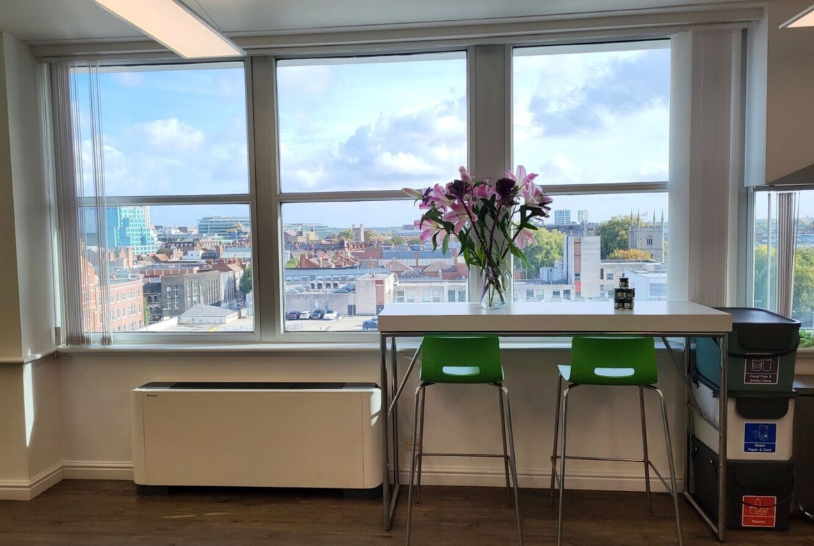 Flexible serviced offices to let in Reading