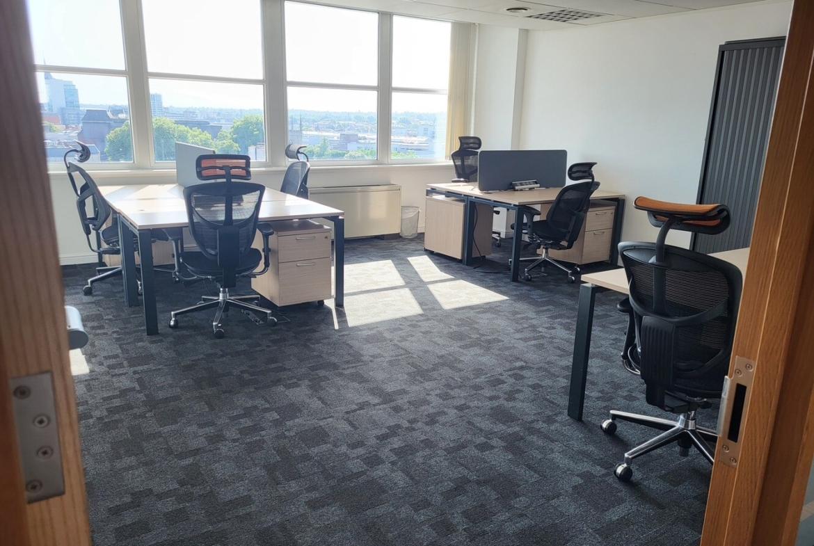 Flexible serviced offices to let in Reading