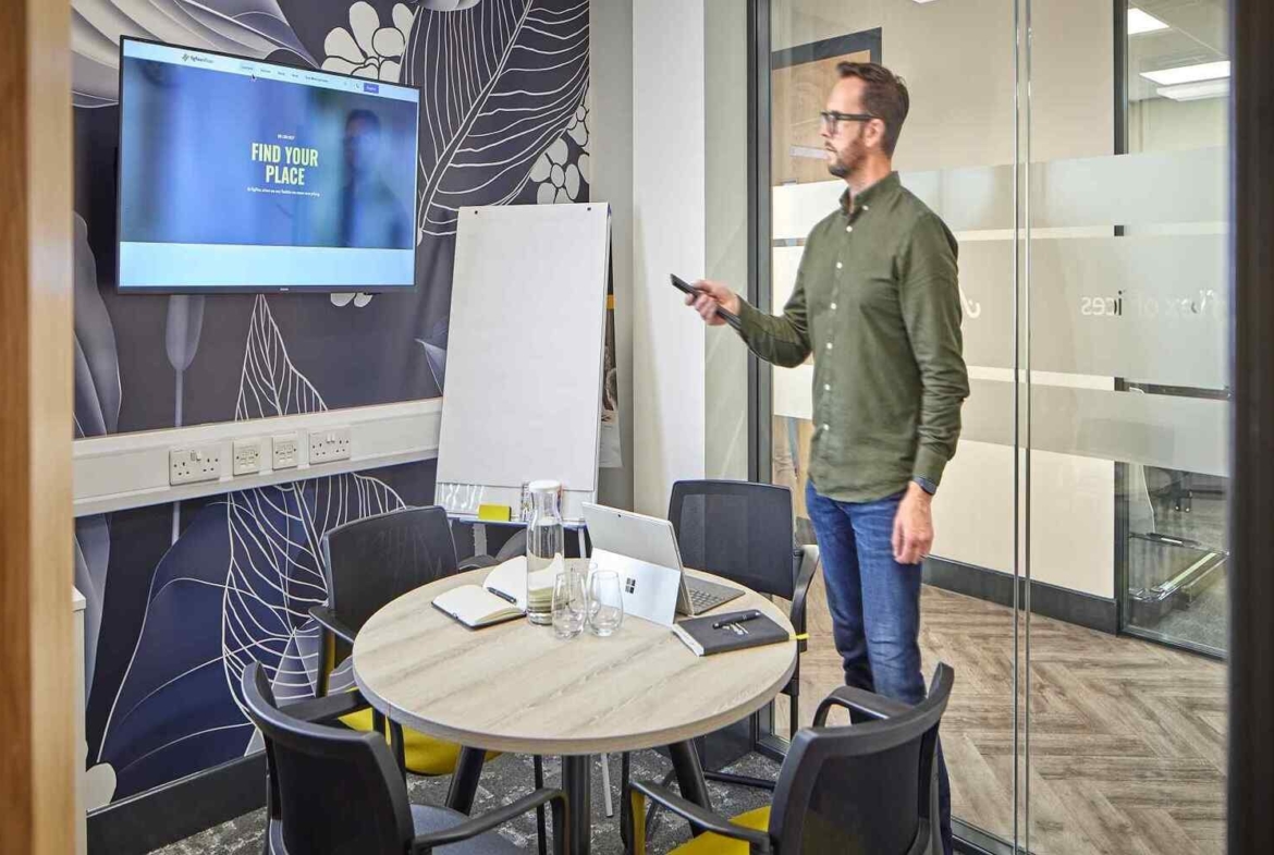 Creative workspace to let in Hull