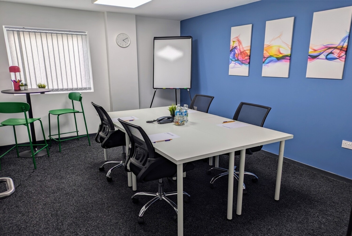 PXL_20241008_104800206~2 Office Space in Wakefield