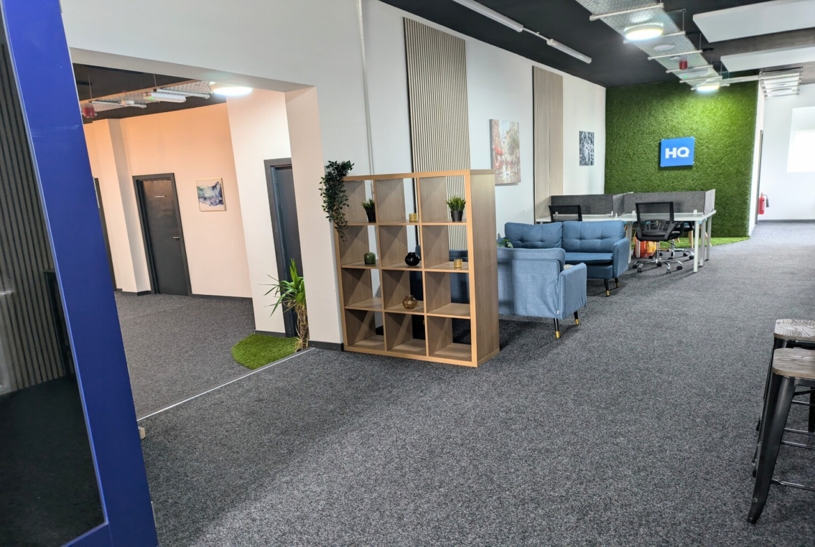 PXL_20241008_105538071~2 Office Space in Wakefield