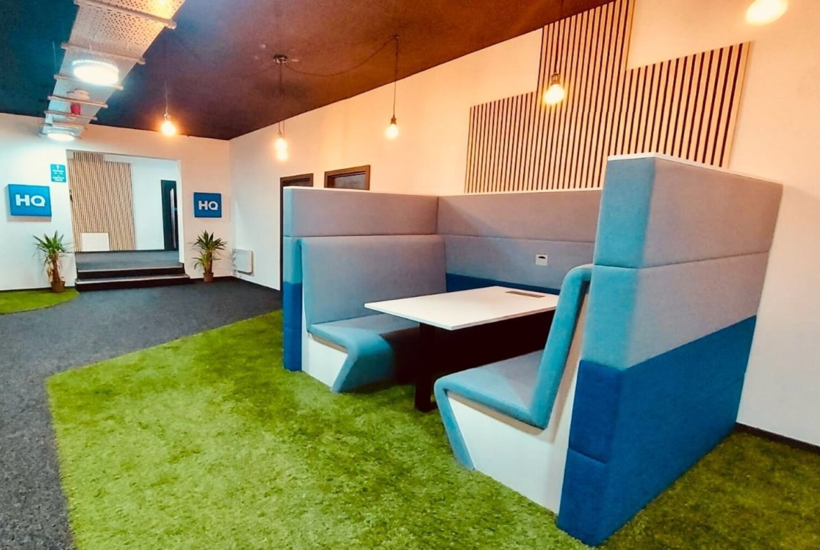 seating booth Office Space in Wakefield