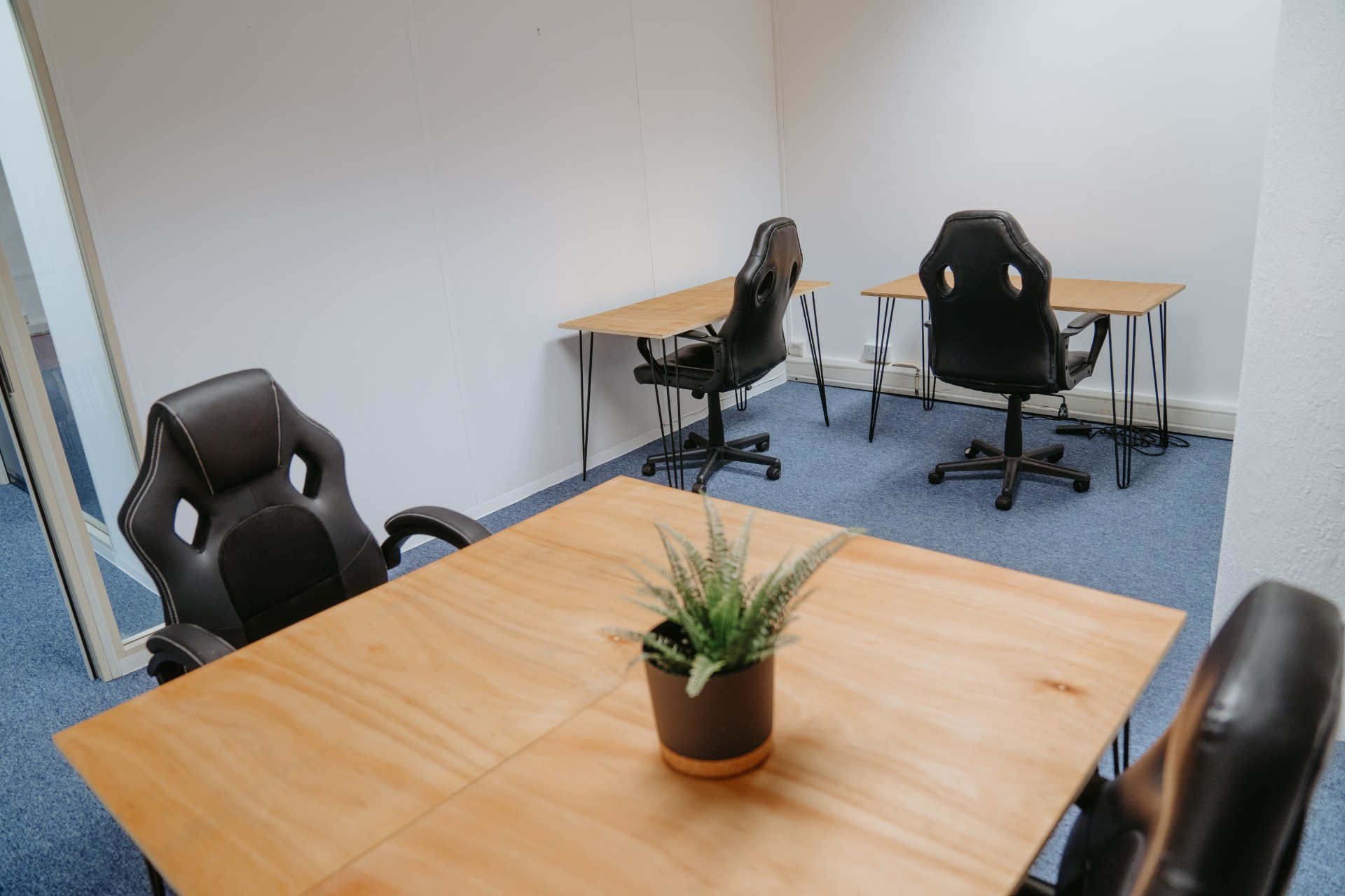 Flexible workspace to let in Basildon