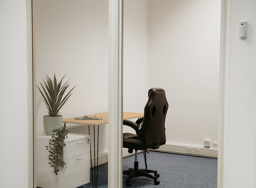 Flexible workspace to let in Basildon