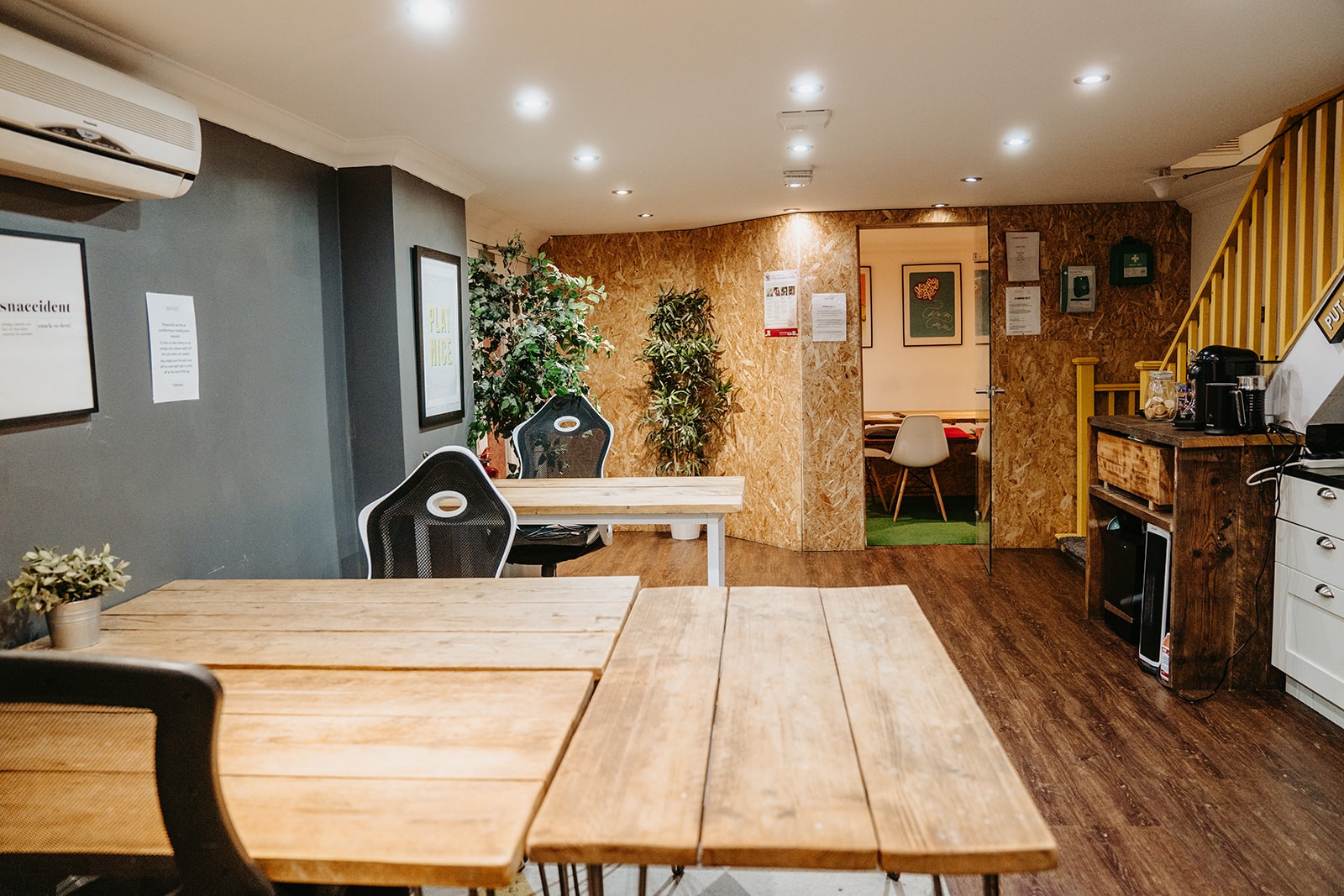 Offices to let on Leigh Road, Leigh-on-Sea