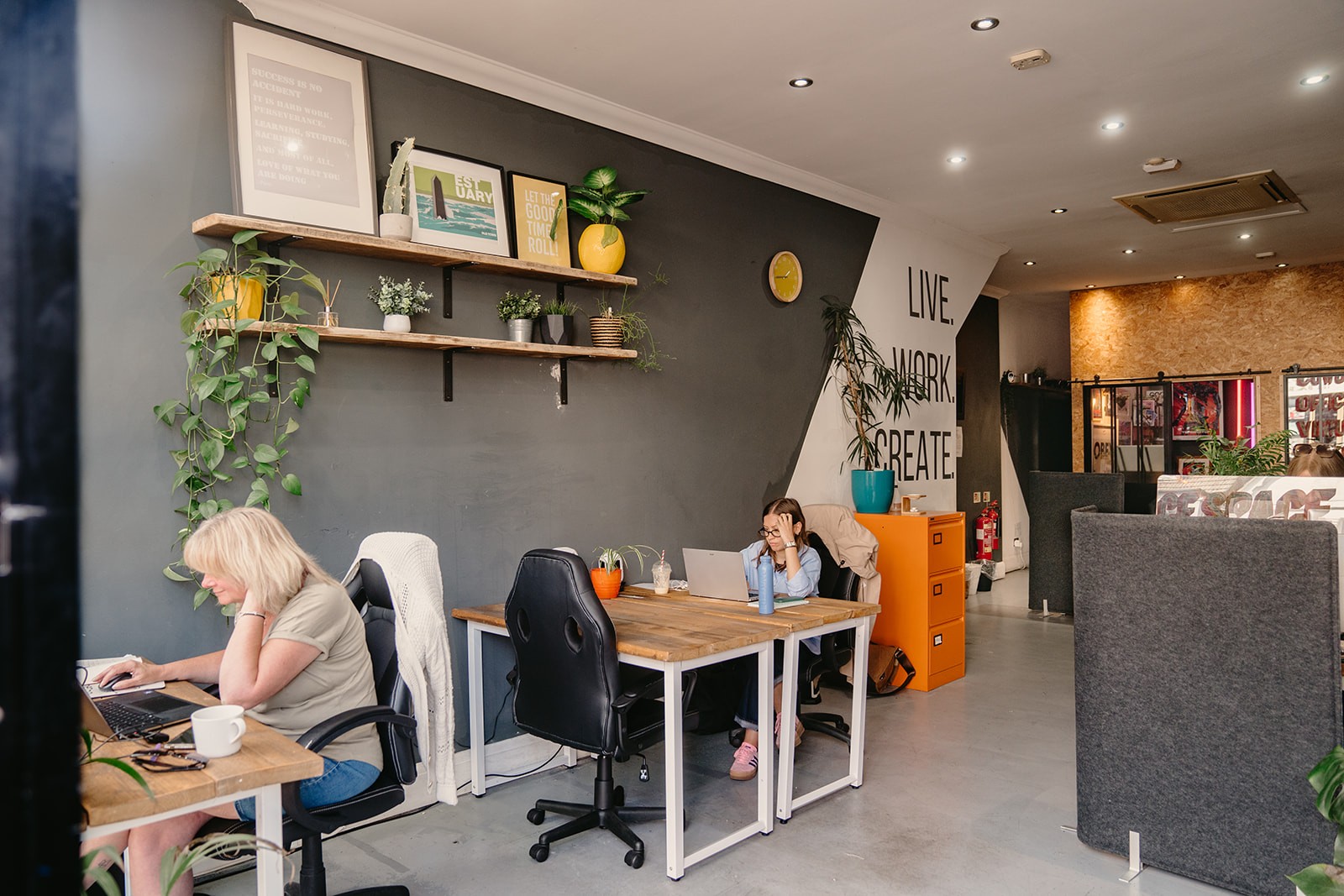 Offices to let on Leigh Road, Leigh-on-Sea
