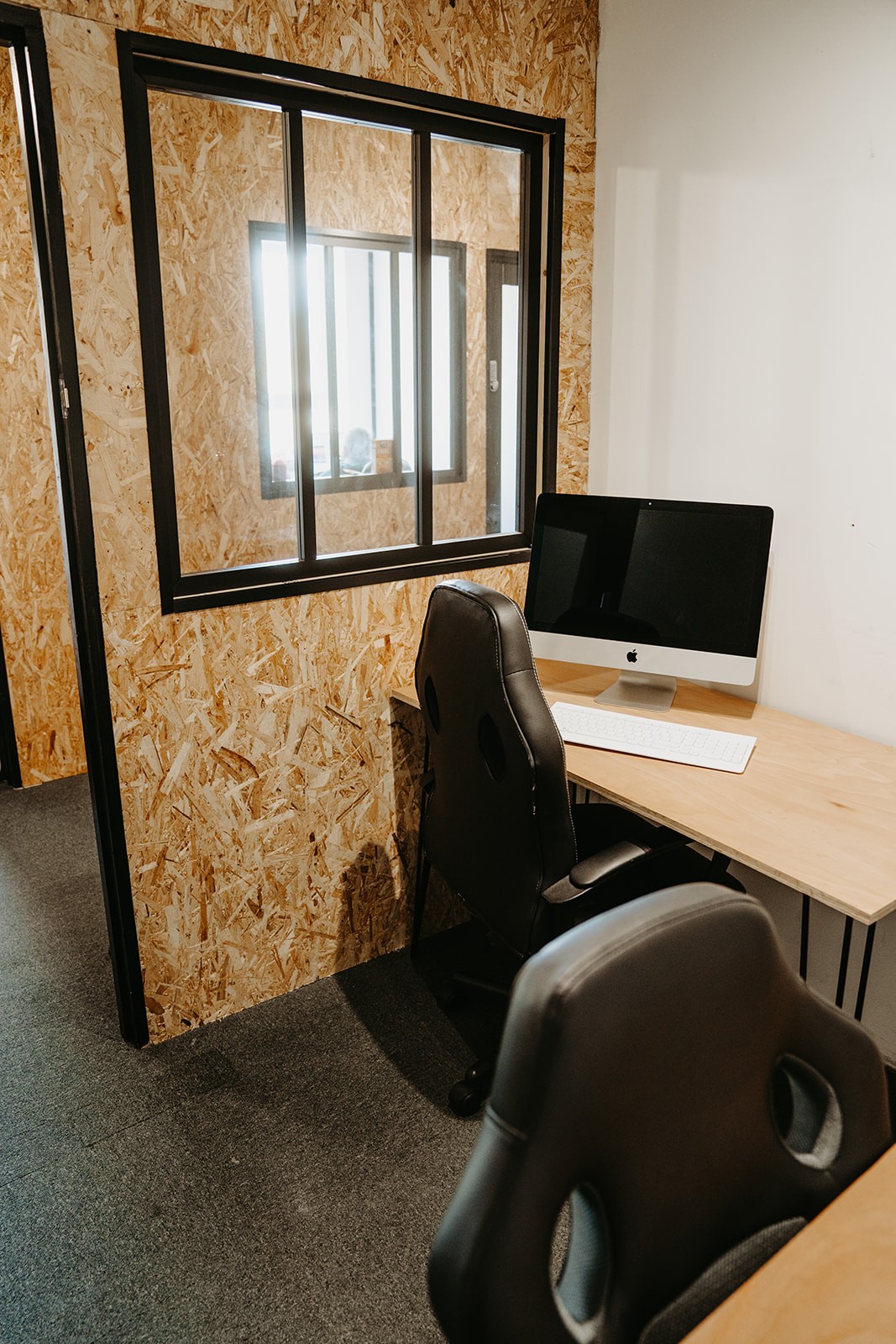 Offices to let in Rayleigh Essex