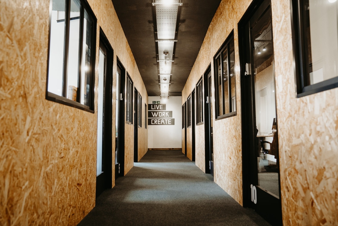 Offices to let in Rayleigh Essex