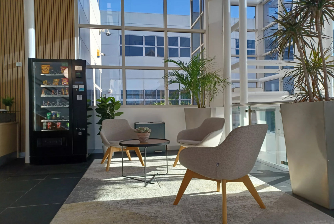 Offices to let at Richmond House, Bracknell