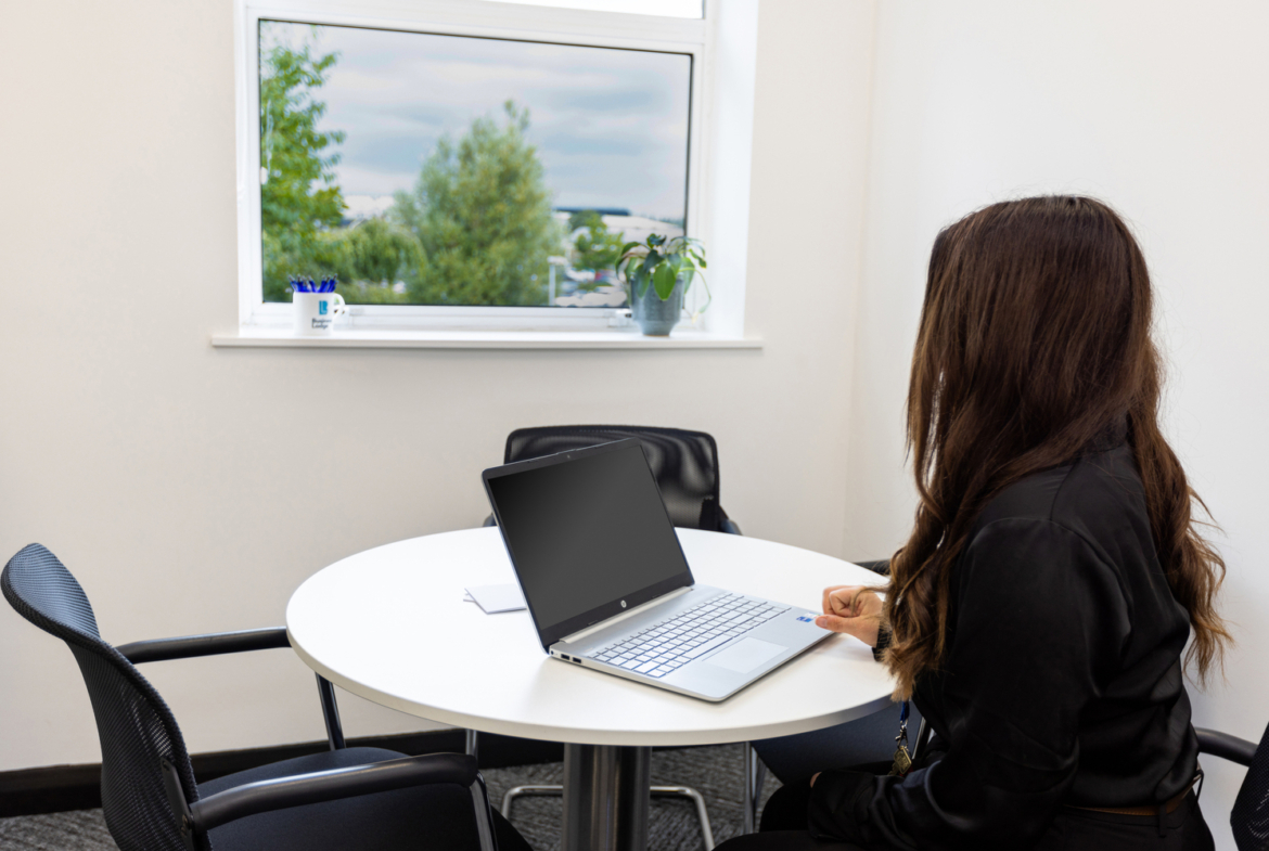 Offices to let in Widnes, Cheshire