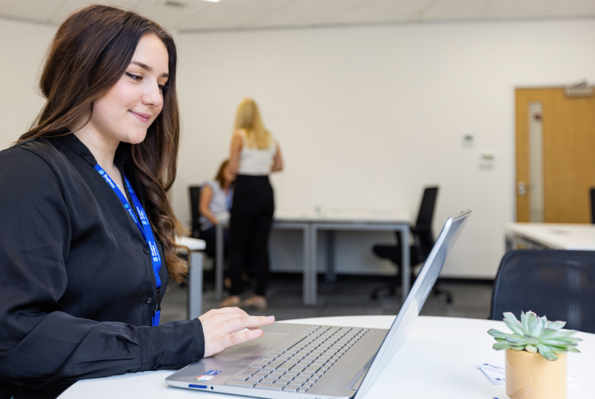 Offices to let in Widnes, Cheshire