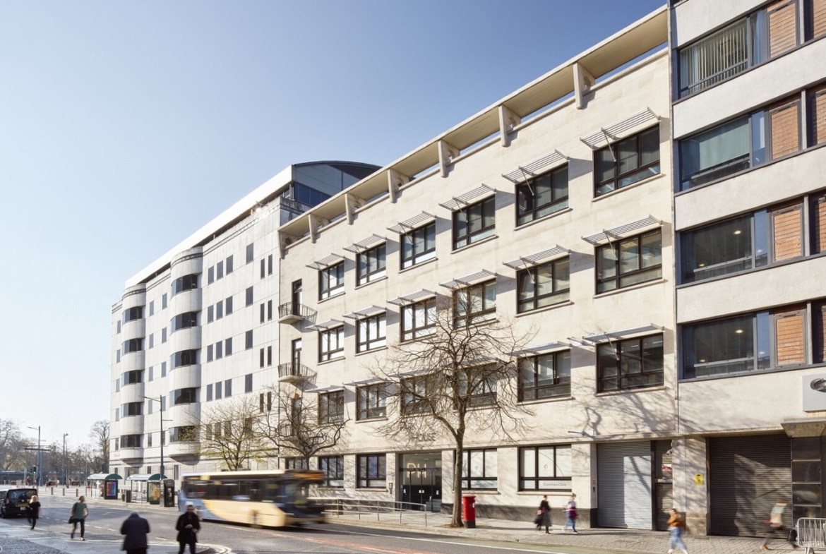 Flexible Offices to let at Park House, Cardiff