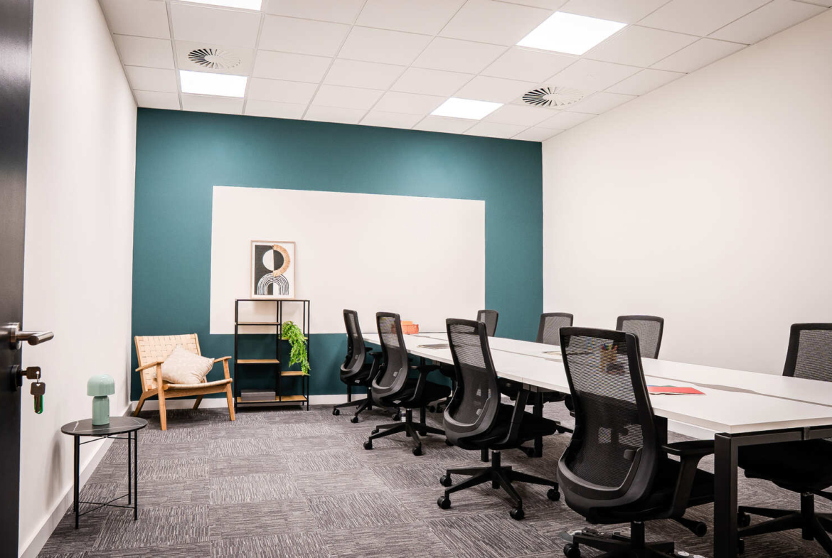 Offices to let at White Rose Park, Leeds