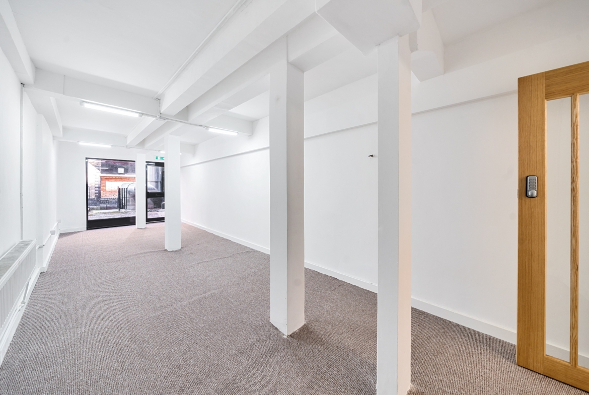 Affordable, High-Spec Office Spaces with Flexible Contracts in Waterloo