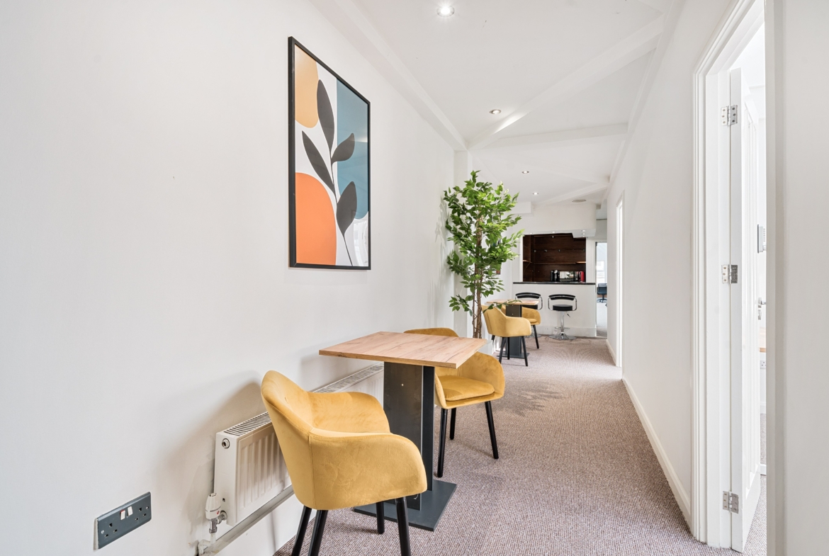 Affordable, High-Spec Office Spaces with Flexible Contracts in Waterloo