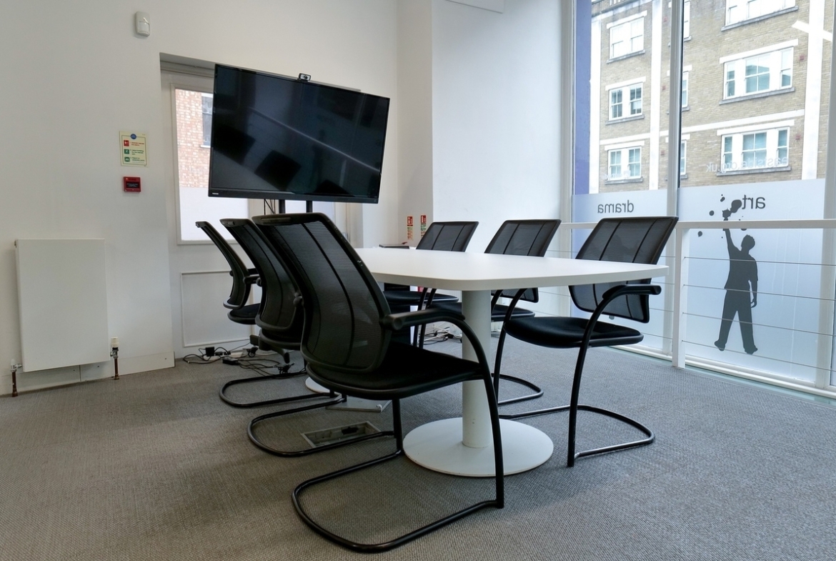 Private and co-working office spaces to let in Shoreditch