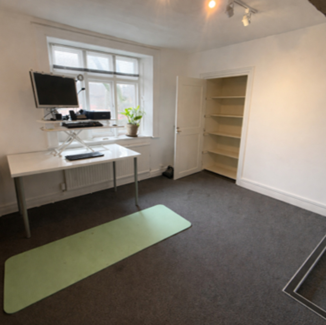 Offices to let in Hatfield