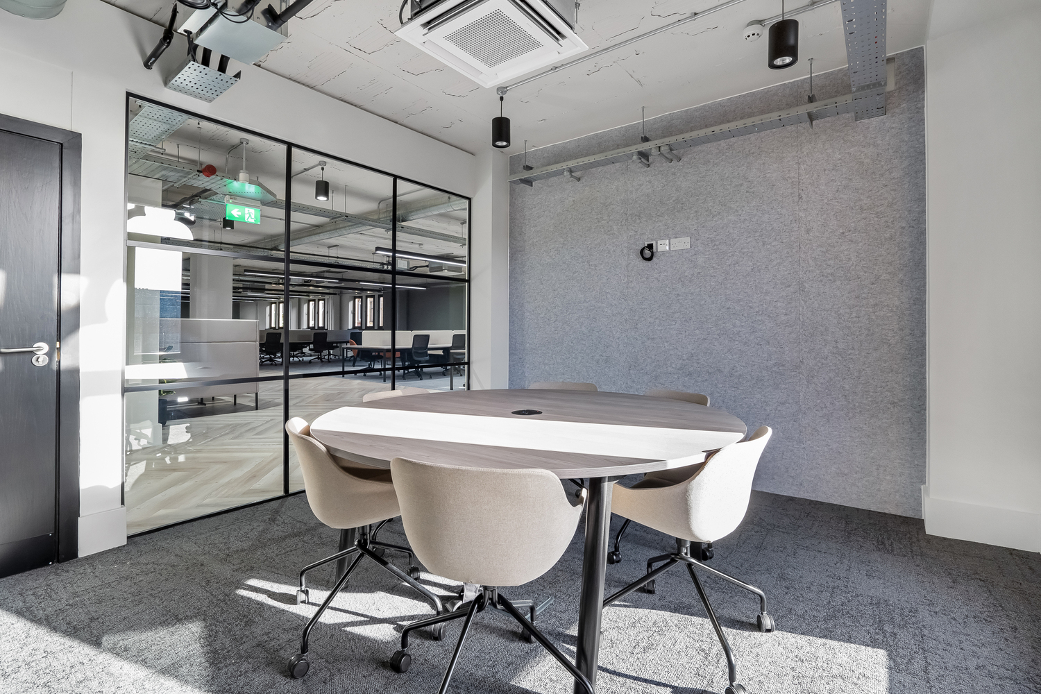 Offices to let at St.Albions-leeds