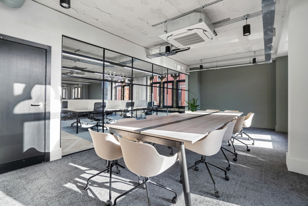 Offices to let at St.Albions-leeds
