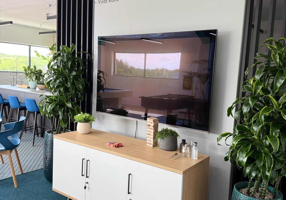 Offices to let in Hainault