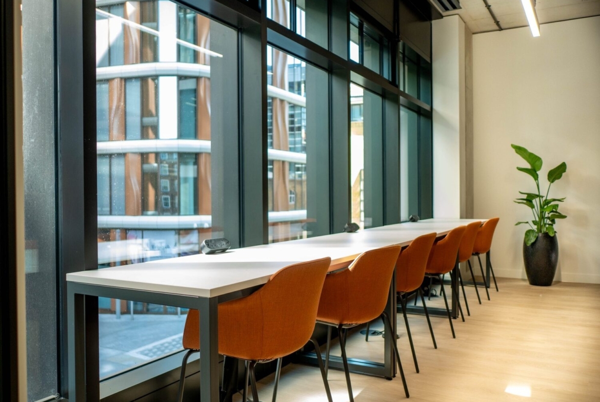 Modern Workspace in London Bankside