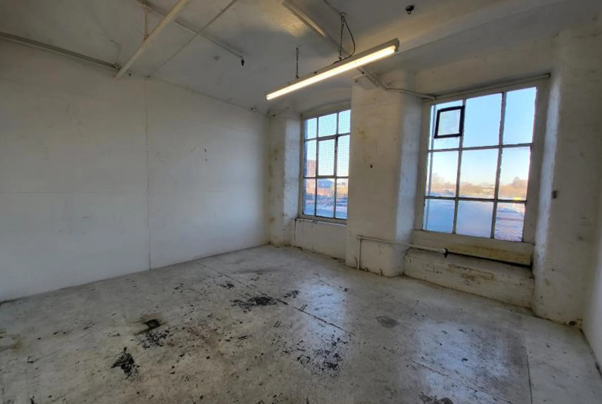 340 sq ft Flexible Unit at Wellington House