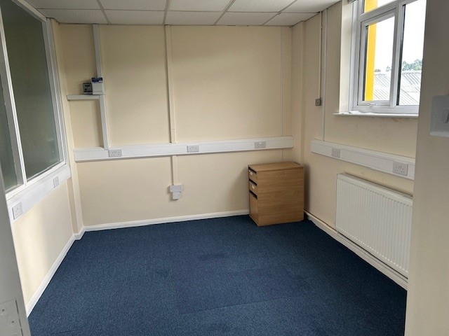 Flexible Office & Storage Units – Cradley Area