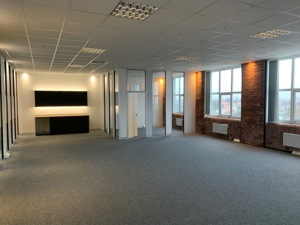 Flexible Office Space & Industrial Units for Rent in Oldham