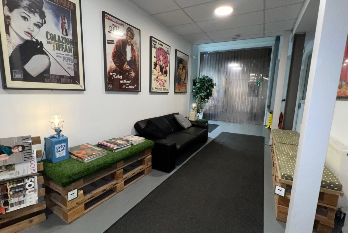 Offices to let at Merton,London