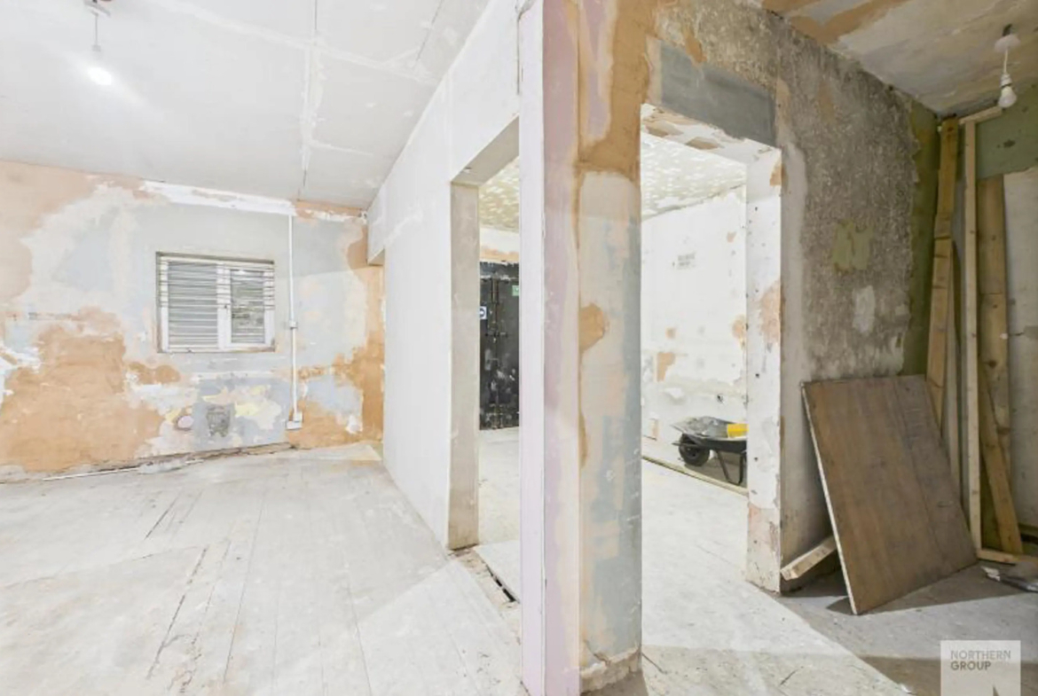 Prime Commercial Space on Cheetham Hill Road