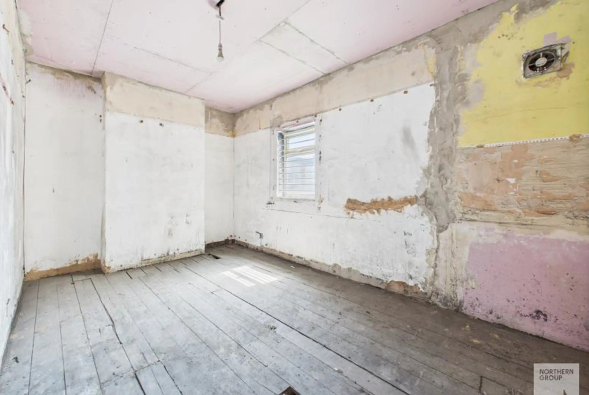 Prime Commercial Space on Cheetham Hill Road