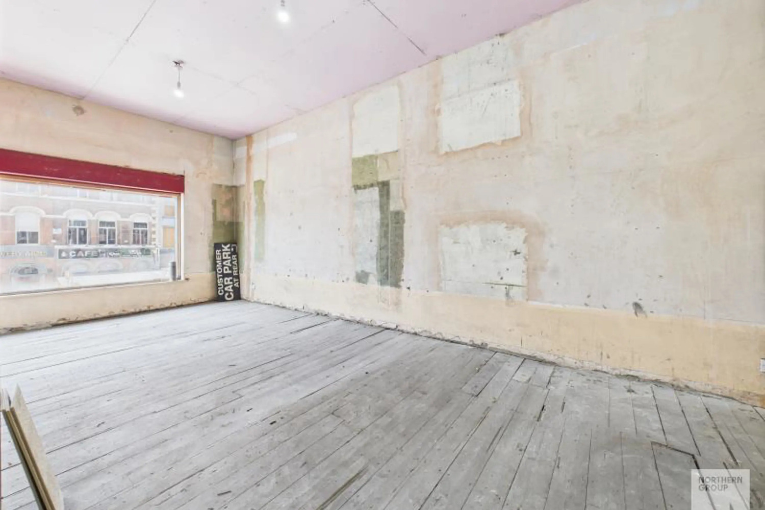 Prime Commercial Space on Cheetham Hill Road