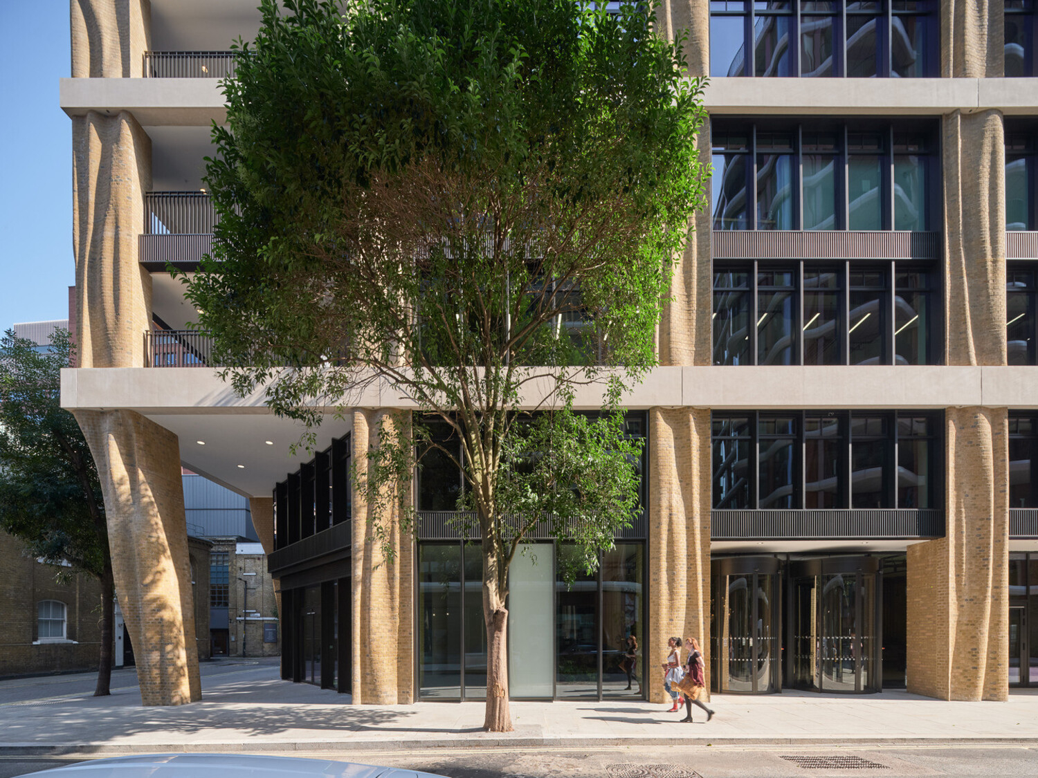 Modern Workspace in London Bankside