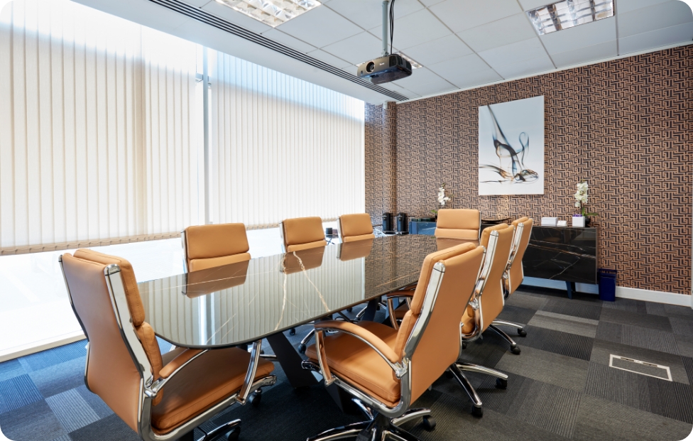 Elstree – Modern Offices in Landscaped Business Park