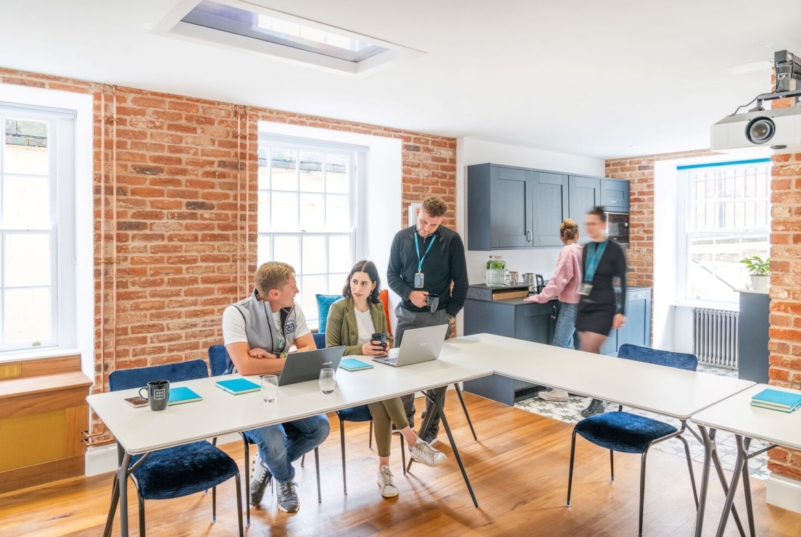 Premium Workspace in Clifton