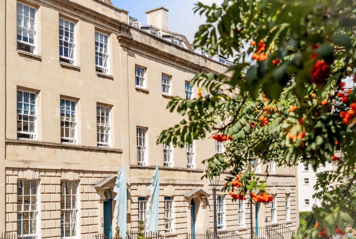 Premium Workspace in Clifton