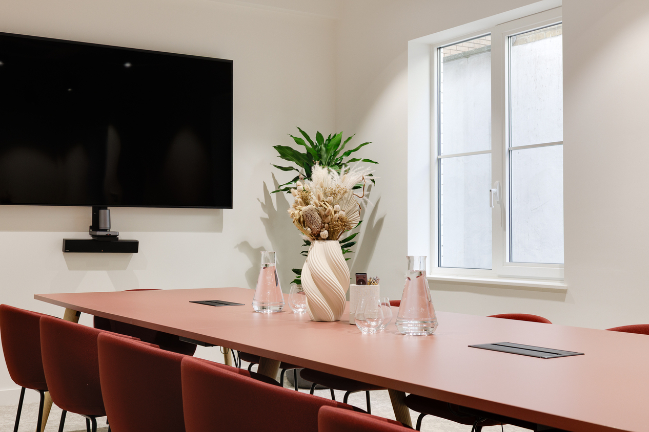 Finlaison House – Prestigious Office Space in Holborn