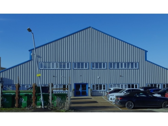 Modern Ground-Floor Offices –  Chelmsford