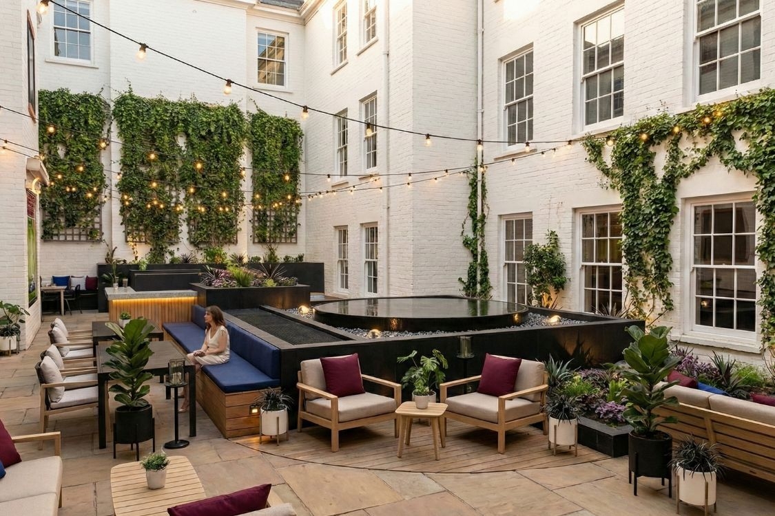 Private Offices -Queen Square, Bristol