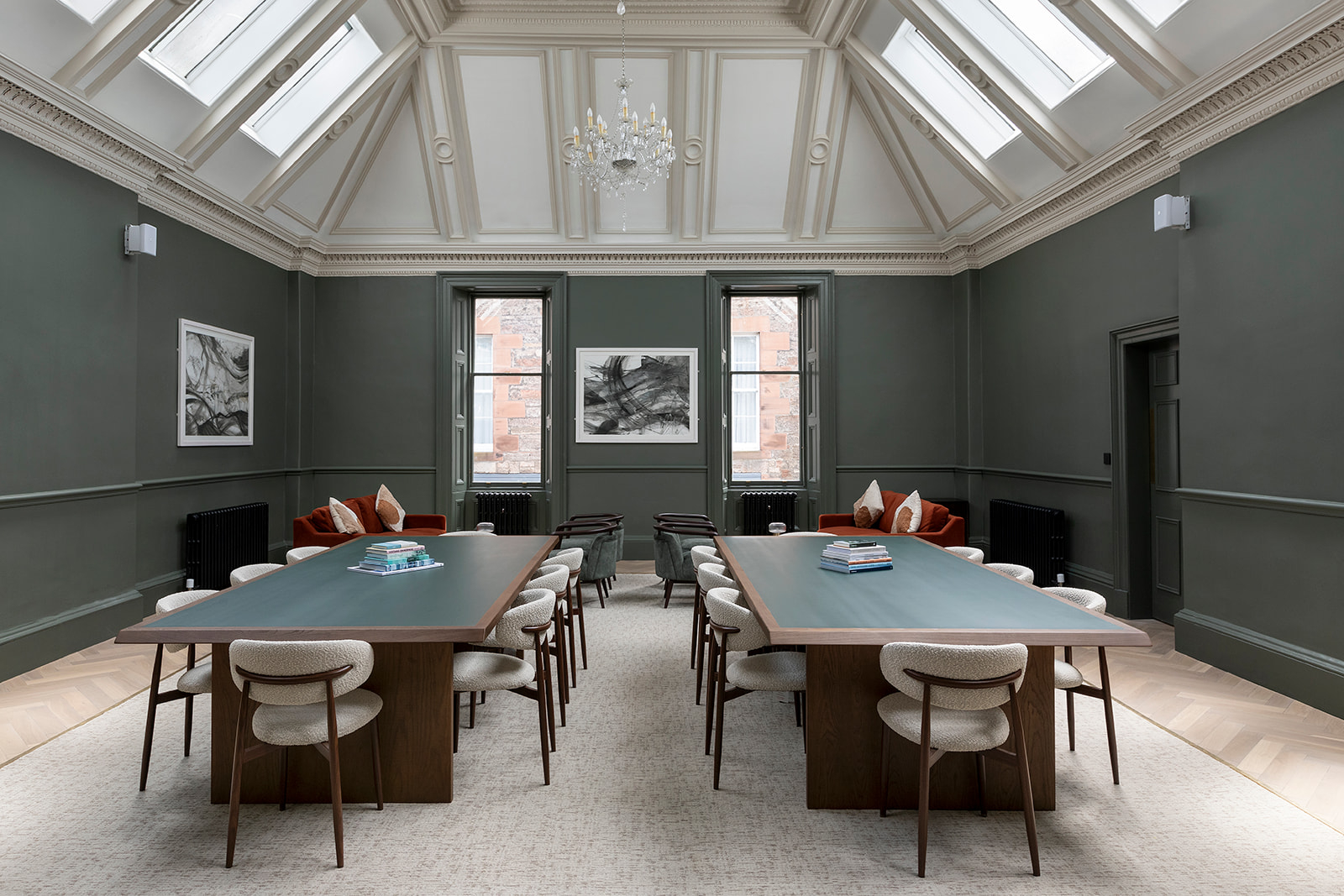 Office Space in Edinburgh – Queen Street