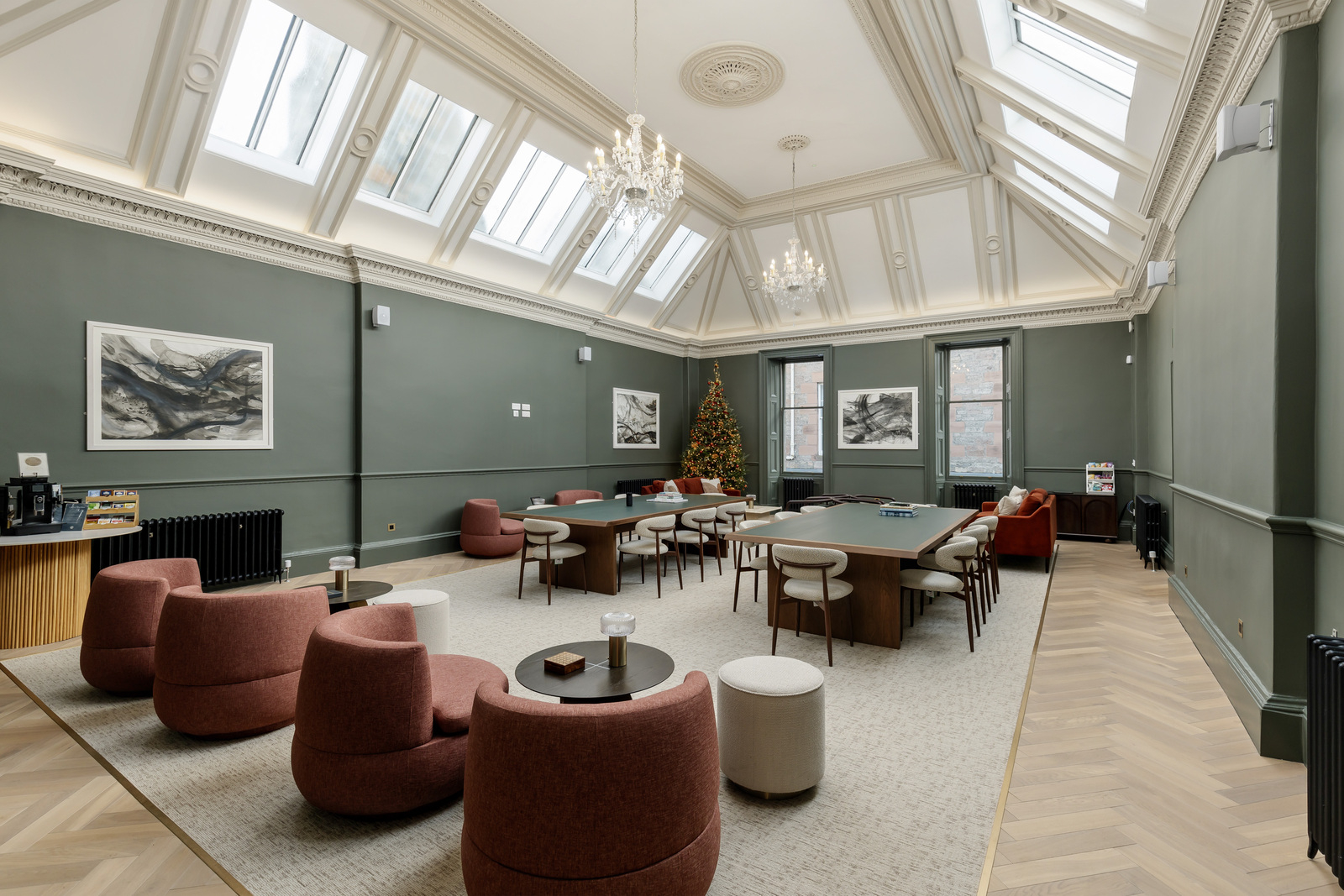 Office Space in Edinburgh – Queen Street