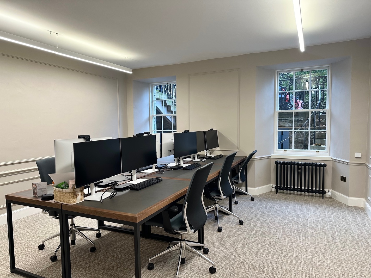 Office Space in Edinburgh – Queen Street