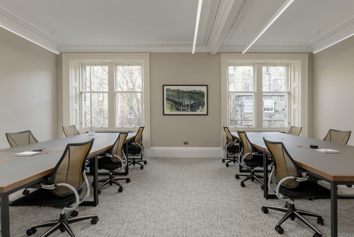 Office Space in Edinburgh – Queen Street