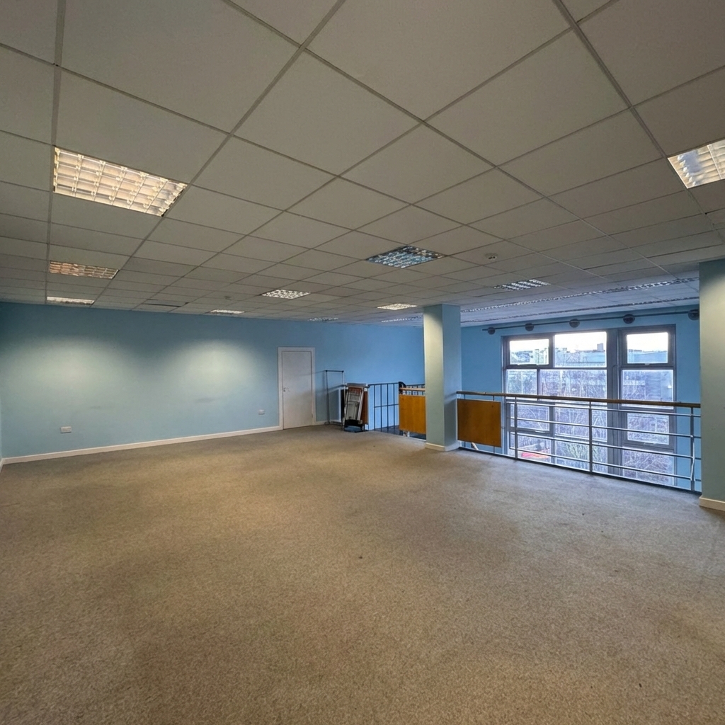 2-3J – Image 1 Bright Office Space to Rent – Glasgow